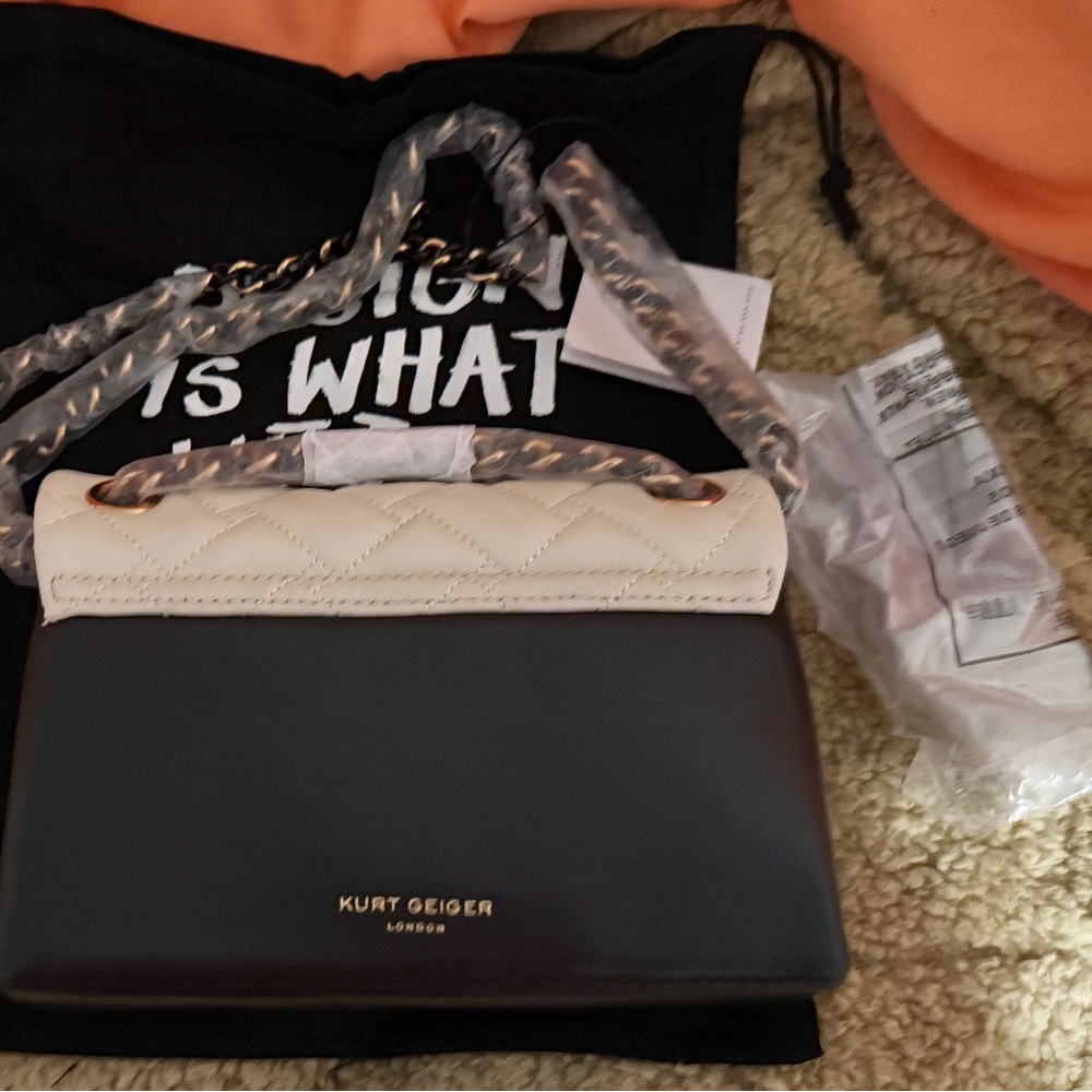 Kurt Geiger Two-Tone Quilted Crossbody — Cream and Black Bag NWT RARE - Picture 9 of 10